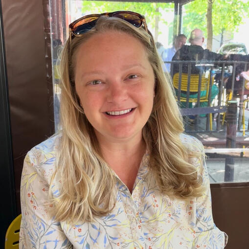 Portrait of Shannon Carnevale